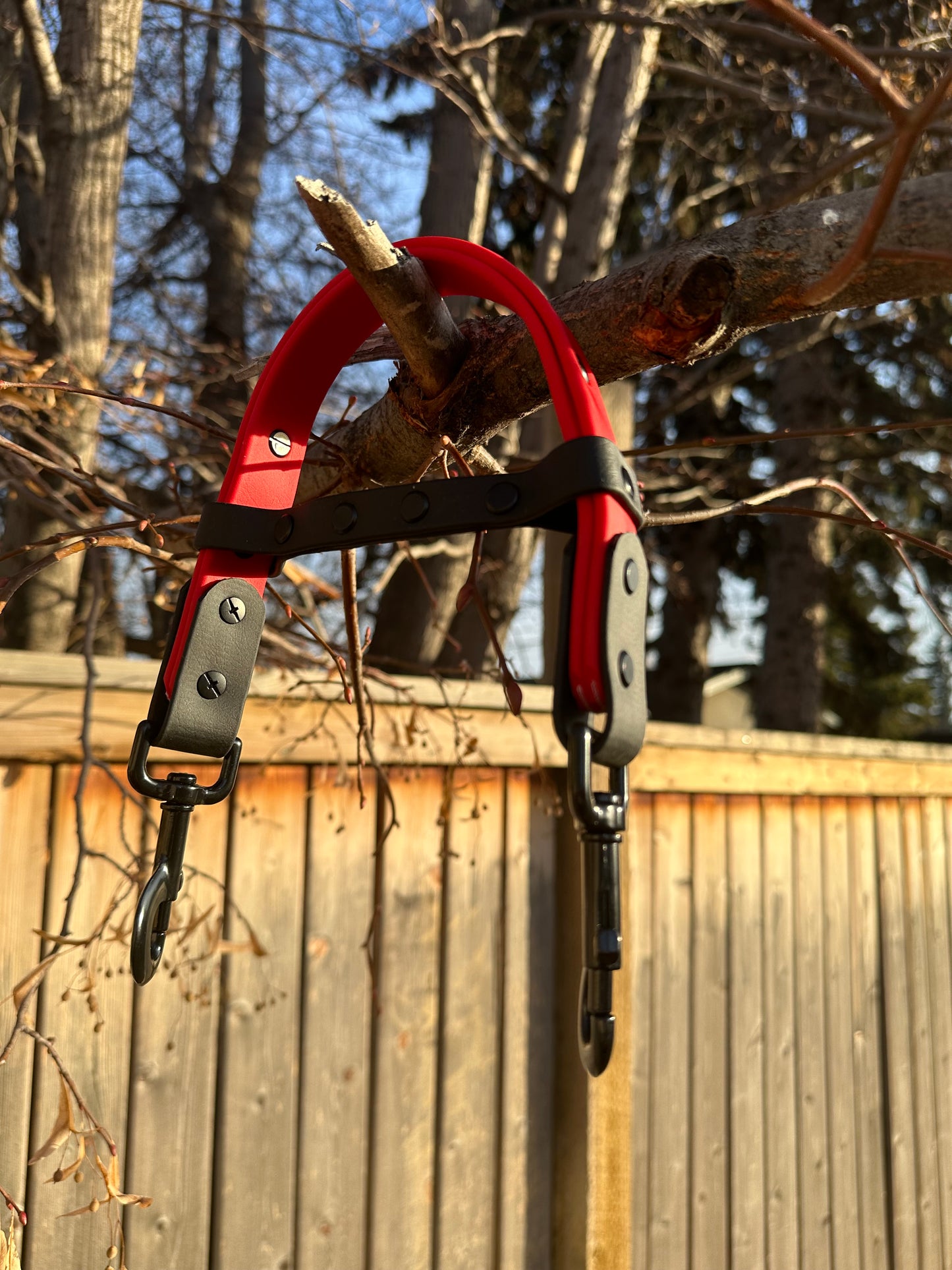 Semi-Rigid Pull-Strap